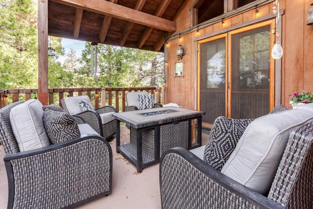 Lakeview 3-Story Winter Home Crestline ภายนอก รูปภาพ
