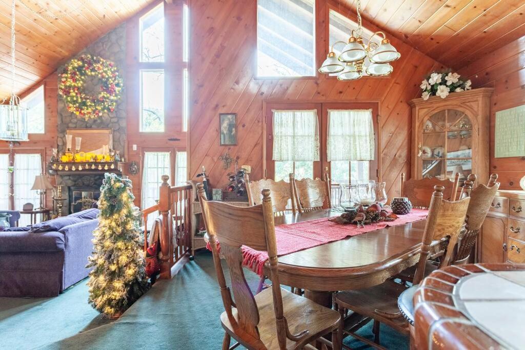 Lakeview 3-Story Winter Home Crestline ภายนอก รูปภาพ