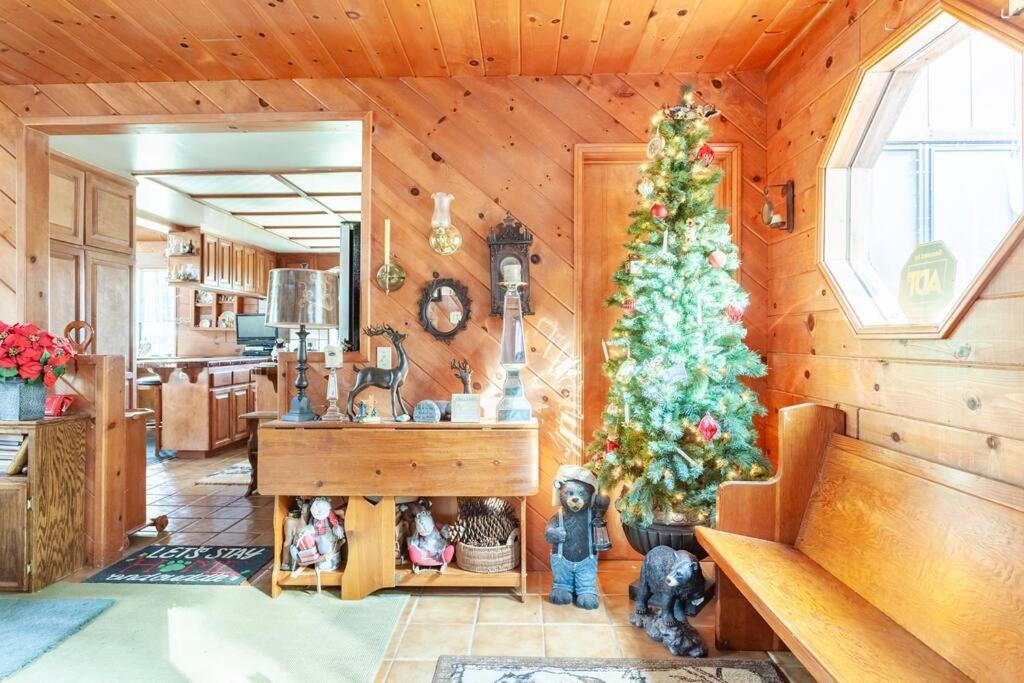 Lakeview 3-Story Winter Home Crestline ภายนอก รูปภาพ
